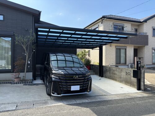 福岡県春日市｜ファサード空間の外構リフォームで叶える、上質でゆとりある2台駐車の空間。